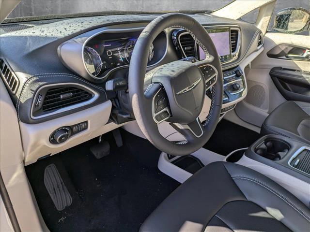 new 2024 Chrysler Pacifica car, priced at $40,695