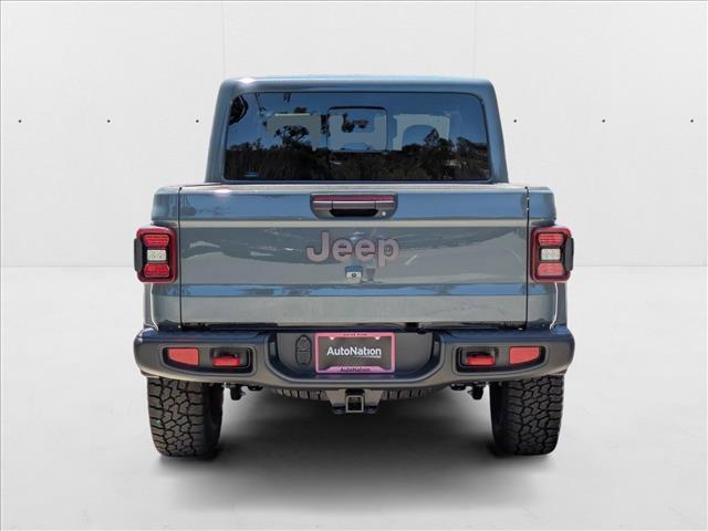 new 2025 Jeep Gladiator car, priced at $52,600