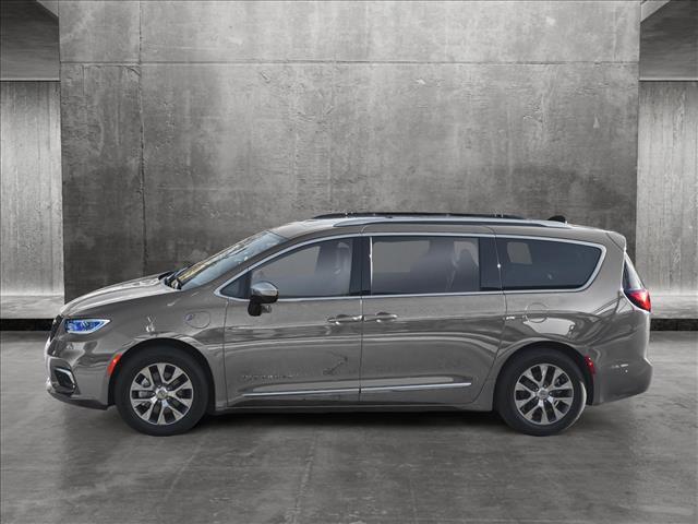 new 2025 Chrysler Pacifica Hybrid car, priced at $60,275