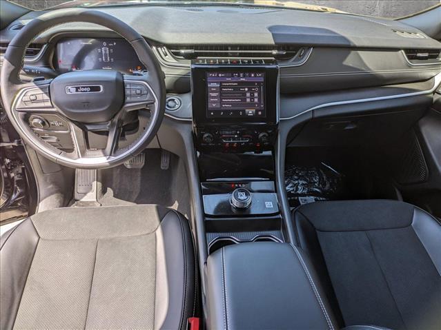 new 2024 Jeep Grand Cherokee car, priced at $45,670