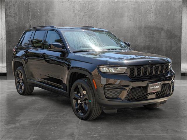 new 2024 Jeep Grand Cherokee car, priced at $45,670