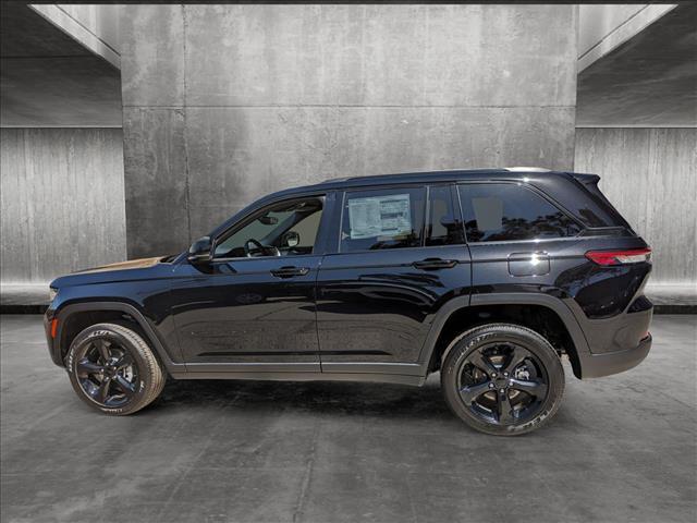 new 2024 Jeep Grand Cherokee car, priced at $45,670