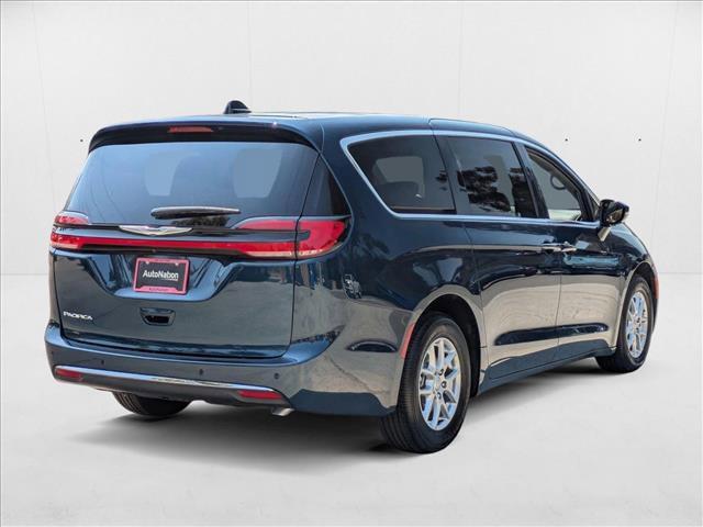 new 2025 Chrysler Pacifica car, priced at $40,488