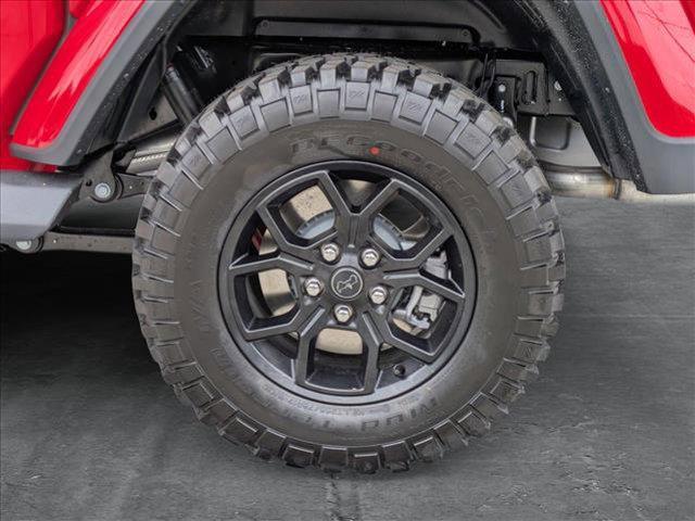 new 2025 Jeep Gladiator car, priced at $49,410
