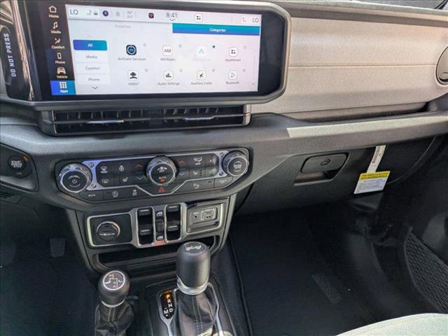 new 2025 Jeep Wrangler car, priced at $55,365