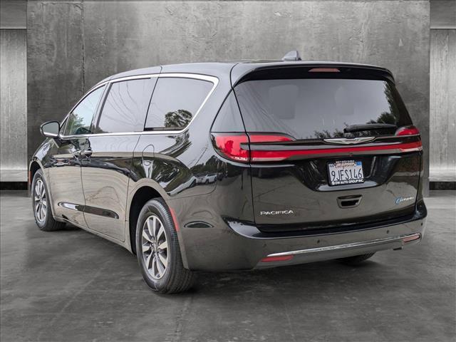 used 2022 Chrysler Pacifica Hybrid car, priced at $29,488