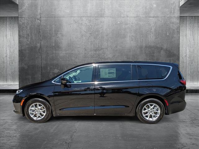 new 2024 Chrysler Pacifica car, priced at $40,695