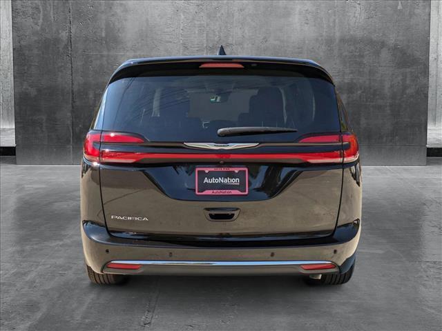 new 2024 Chrysler Pacifica car, priced at $40,695