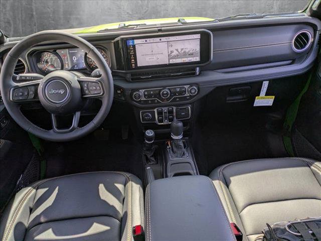 new 2025 Jeep Gladiator car, priced at $46,485