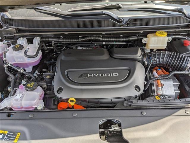 new 2023 Chrysler Pacifica Hybrid car, priced at $51,722