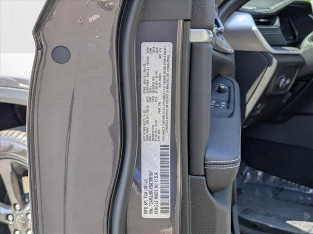 new 2025 Jeep Grand Cherokee L car, priced at $49,488