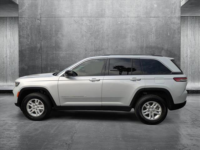 used 2022 Jeep Grand Cherokee car, priced at $32,988