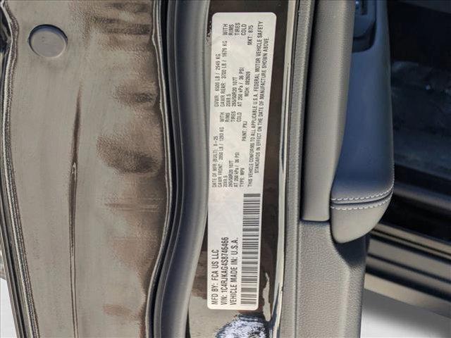 new 2025 Jeep Grand Cherokee L car, priced at $47,875