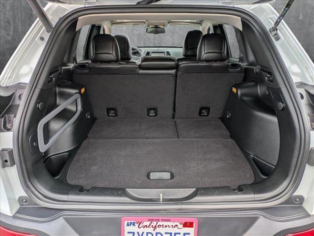 used 2017 Jeep Cherokee car, priced at $19,991