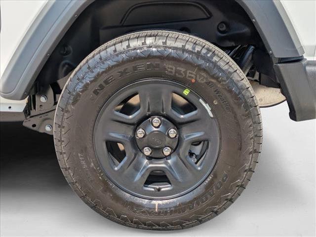 new 2025 Jeep Wrangler car, priced at $34,055