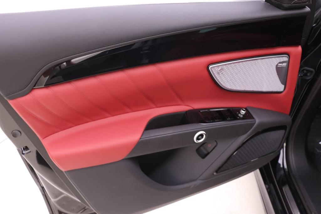 new 2025 Maserati Grecale Folgore car, priced at $82,395