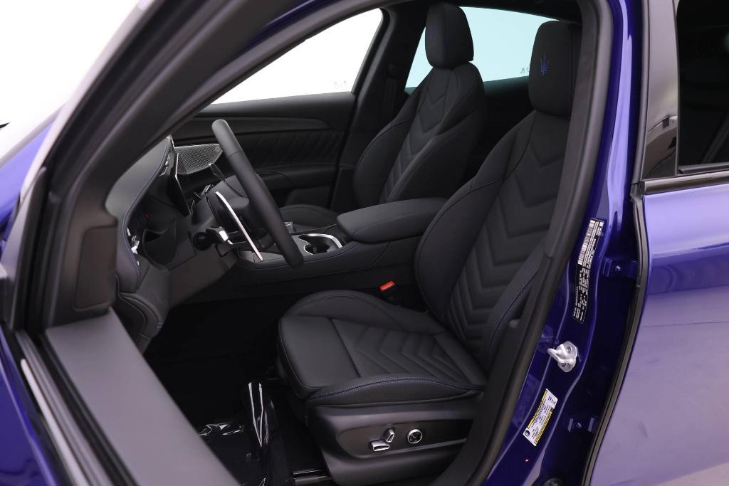 new 2025 Maserati Grecale car, priced at $125,785
