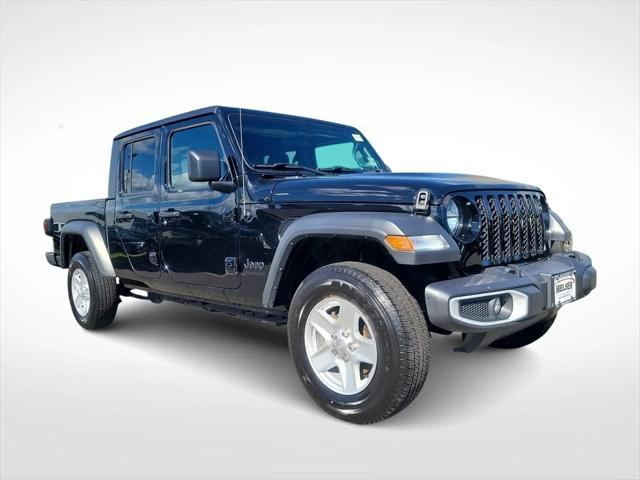 used 2023 Jeep Gladiator car, priced at $31,998