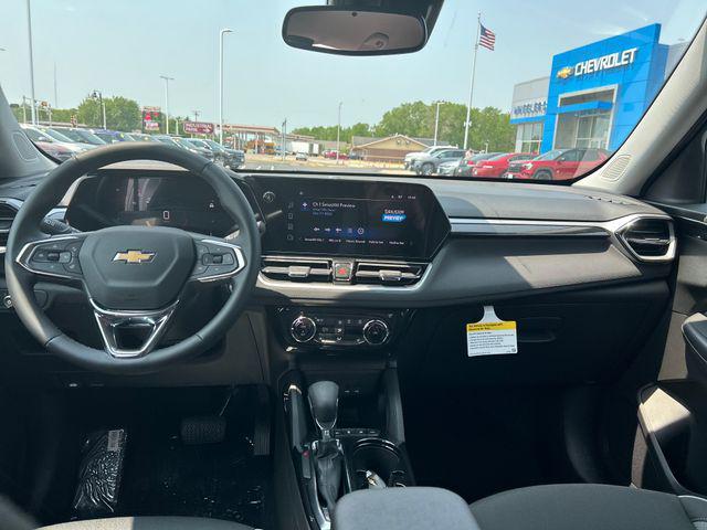 new 2025 Chevrolet TrailBlazer car, priced at $30,066