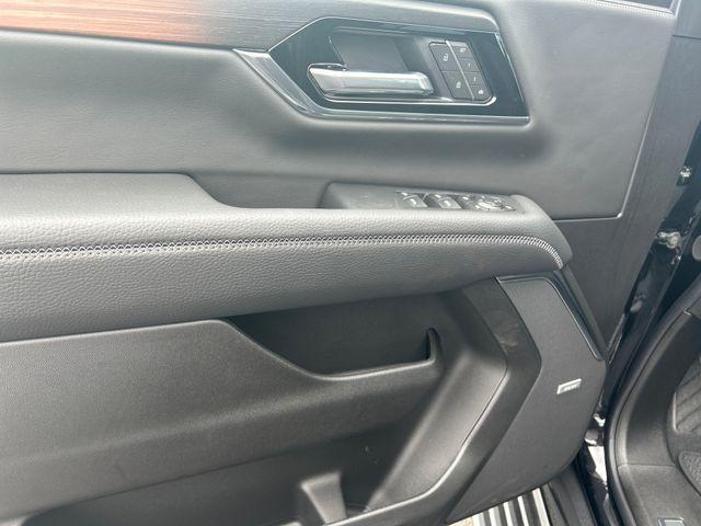 new 2025 GMC Yukon car, priced at $86,081