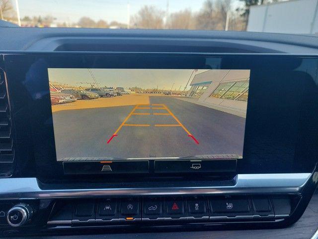 used 2024 GMC Sierra 1500 car, priced at $43,404