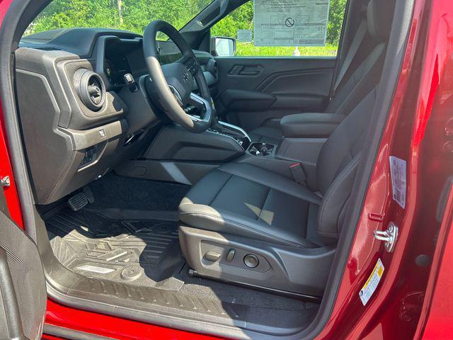 new 2025 Chevrolet Colorado car, priced at $43,290