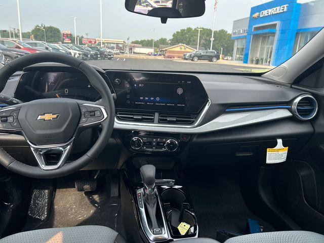 new 2025 Chevrolet Trax car, priced at $25,430