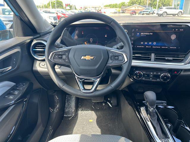 new 2025 Chevrolet Trax car, priced at $25,789