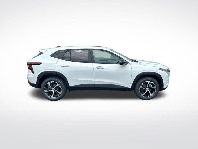 new 2025 Chevrolet Trax car, priced at $24,978