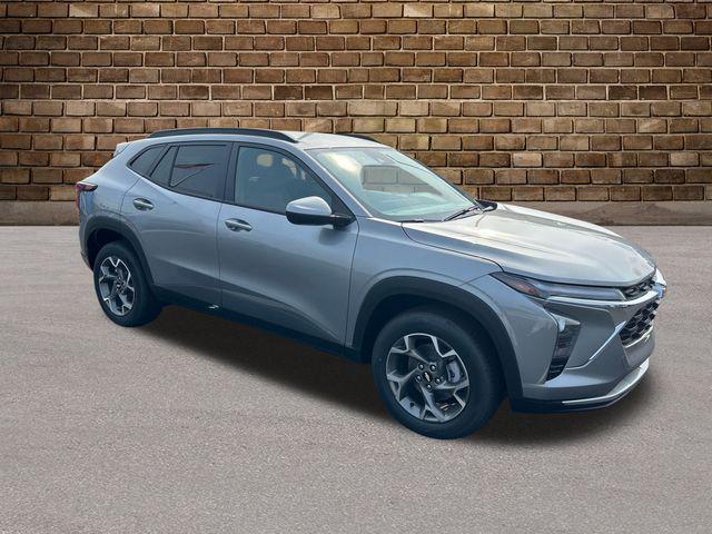 new 2025 Chevrolet Trax car, priced at $25,430