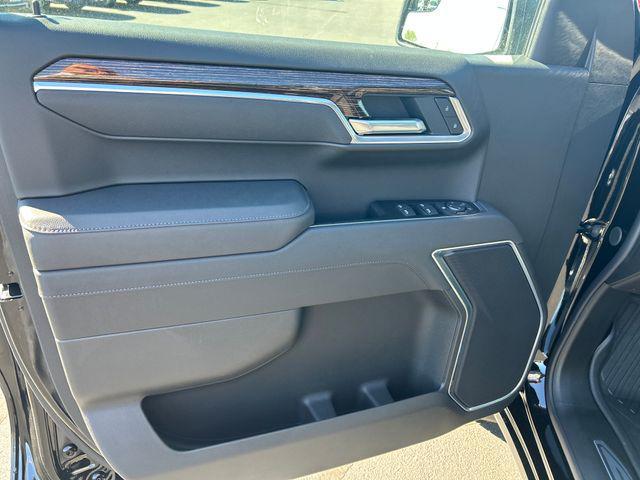 new 2026 GMC Sierra 1500 car, priced at $55,225