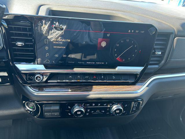 new 2026 GMC Sierra 1500 car, priced at $55,225