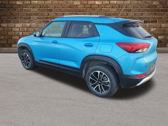 used 2025 Chevrolet TrailBlazer car, priced at $22,940