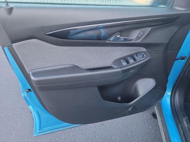 used 2025 Chevrolet TrailBlazer car, priced at $22,940