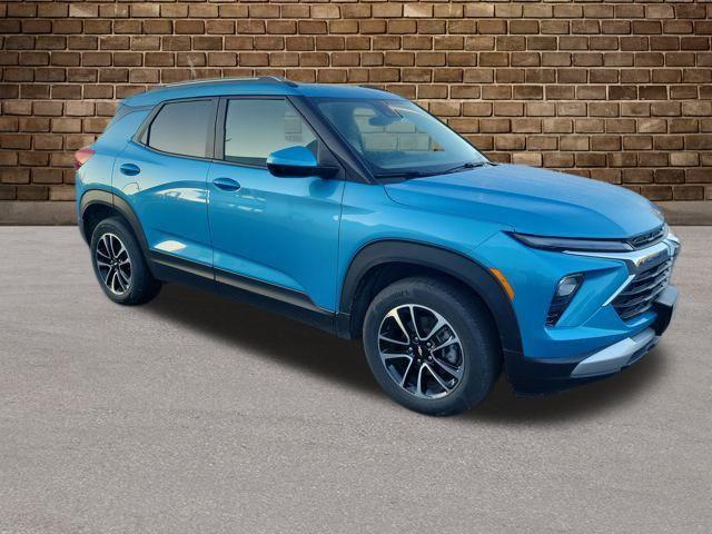 used 2025 Chevrolet TrailBlazer car, priced at $22,940