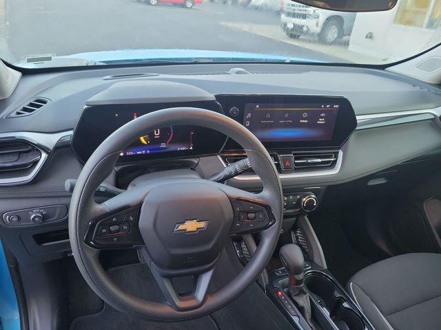 used 2025 Chevrolet TrailBlazer car, priced at $22,940