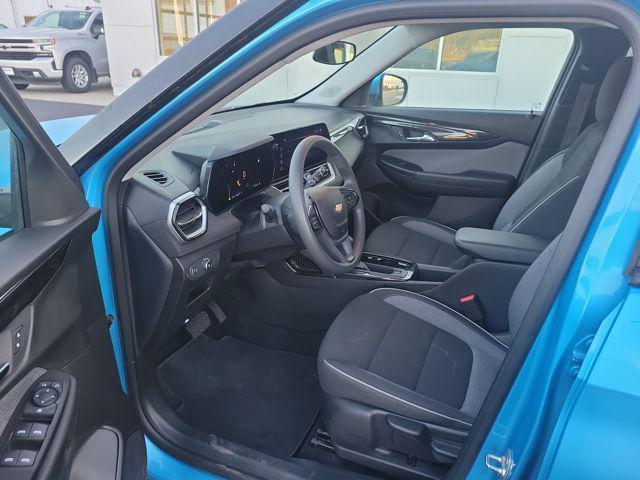 used 2025 Chevrolet TrailBlazer car, priced at $22,940