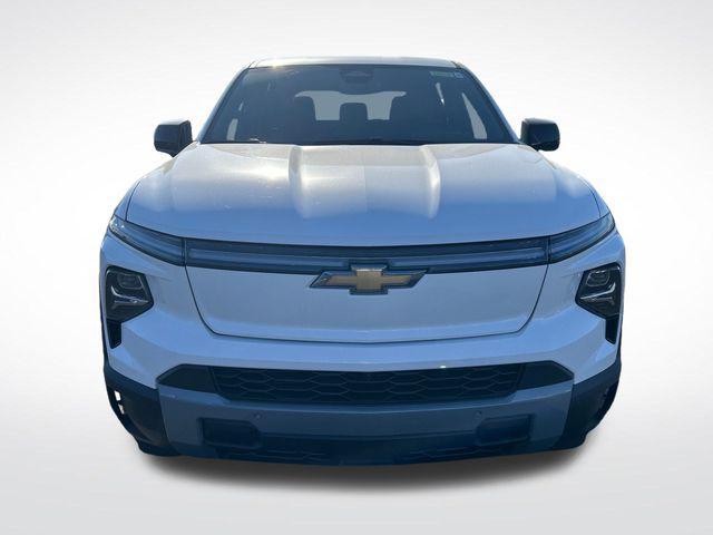 new 2025 Chevrolet Silverado EV car, priced at $73,065