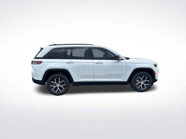 used 2024 Jeep Grand Cherokee car, priced at $39,630
