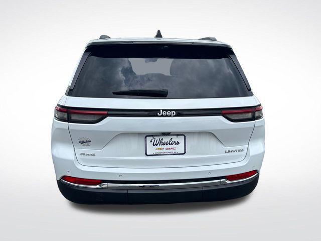 used 2024 Jeep Grand Cherokee car, priced at $39,630