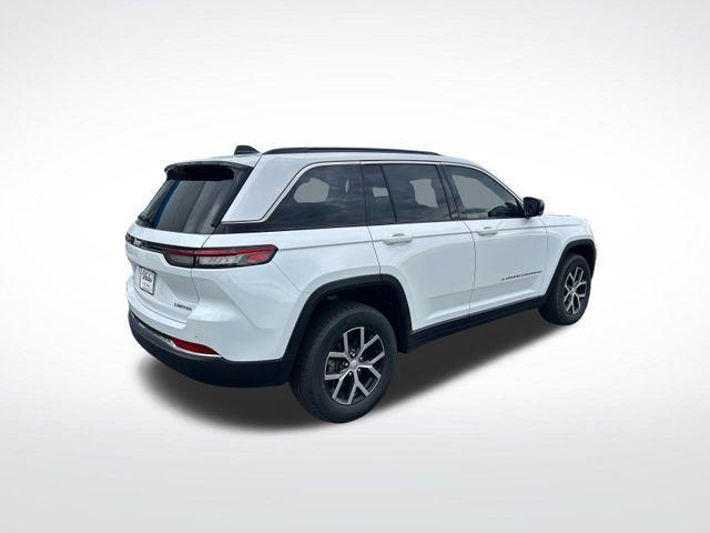 used 2024 Jeep Grand Cherokee car, priced at $39,630