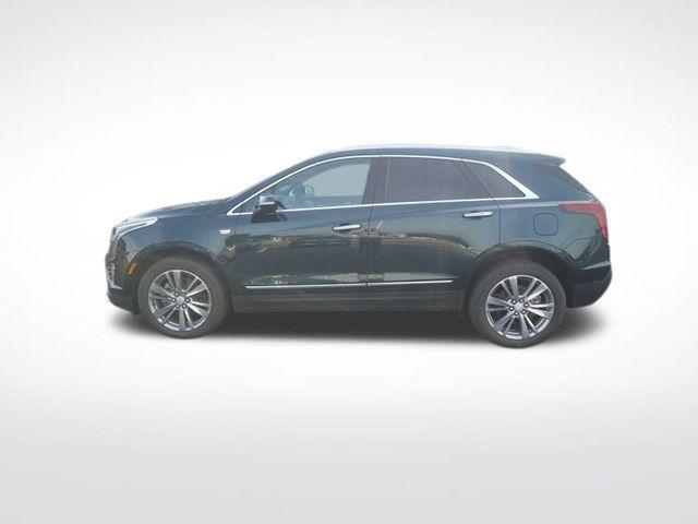 used 2024 Cadillac XT5 car, priced at $46,123