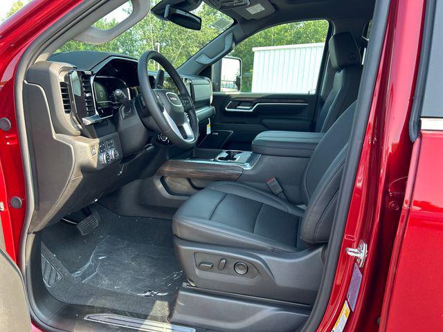 new 2025 GMC Sierra 2500 car, priced at $67,141
