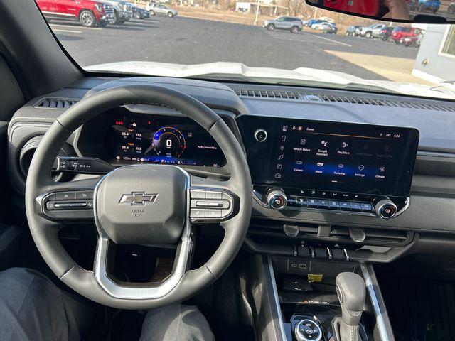 new 2025 Chevrolet Colorado car, priced at $44,000
