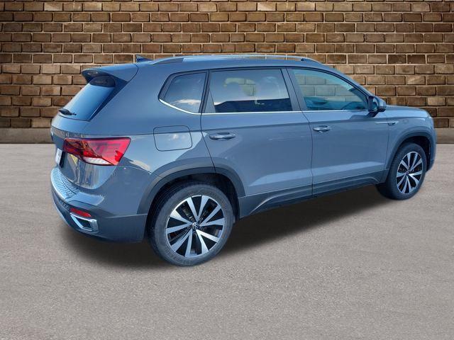 used 2022 Volkswagen Taos car, priced at $18,712