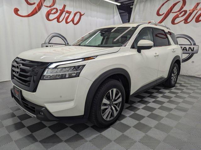 used 2022 Nissan Pathfinder car, priced at $32,995
