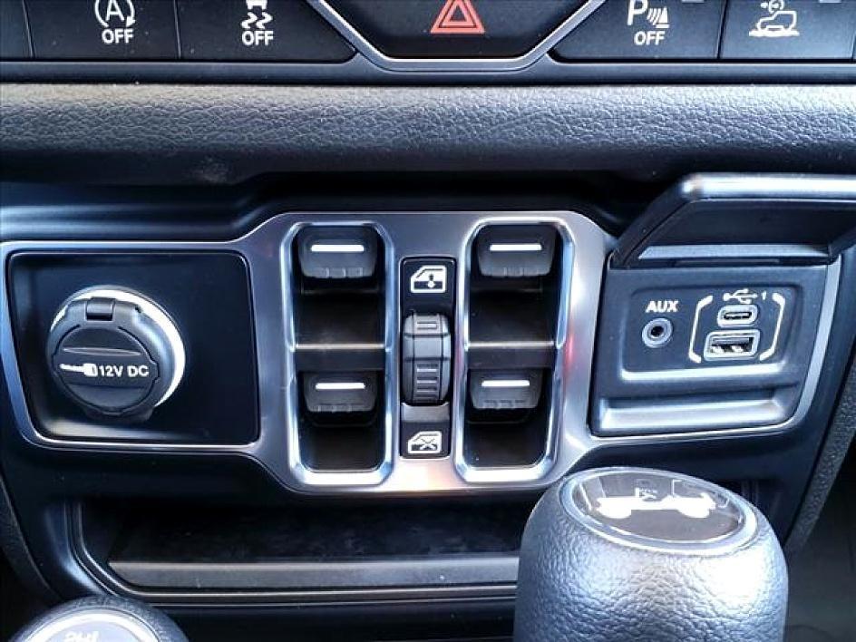 new 2024 Jeep Wrangler car, priced at $43,174