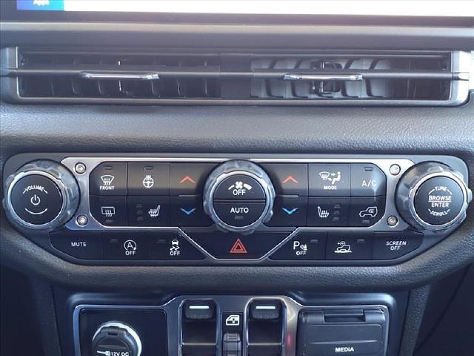 new 2024 Jeep Wrangler car, priced at $43,174