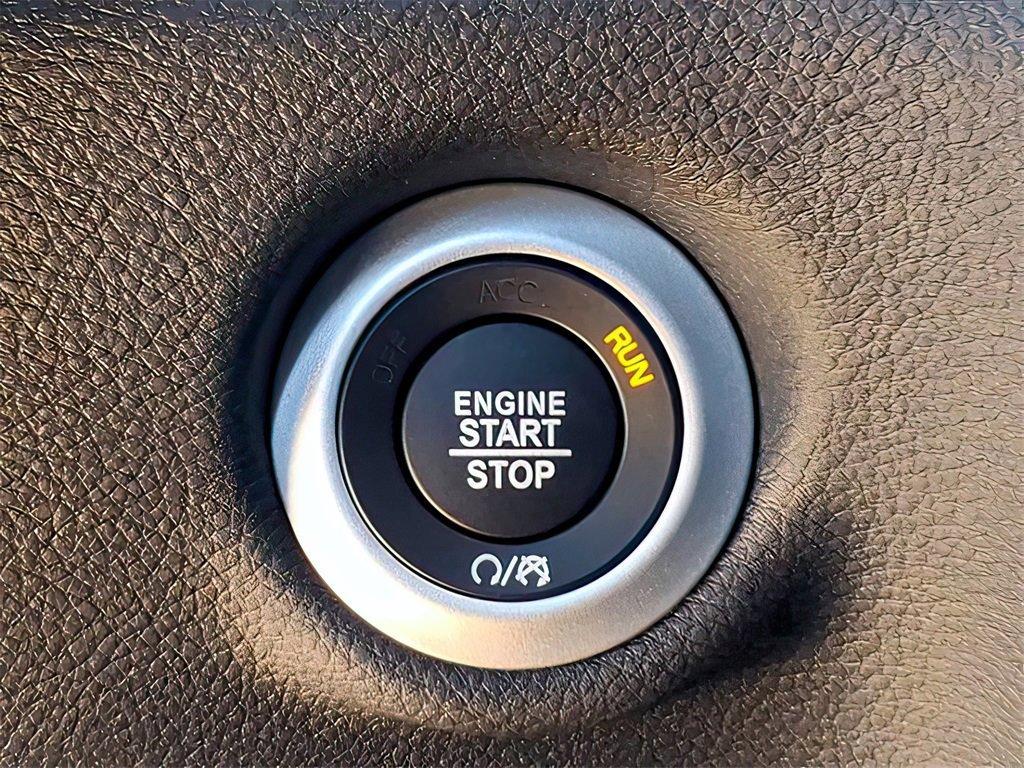 new 2026 Chrysler Pacifica car, priced at $43,500