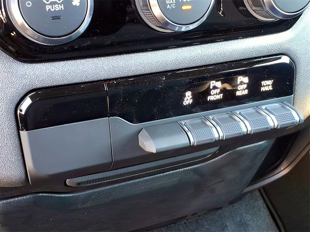 new 2025 Ram 1500 car, priced at $45,584